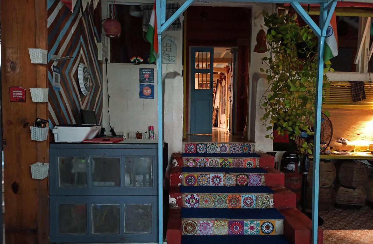 Хостел Namastey Mumbai Backpackers Екстер'єр фото