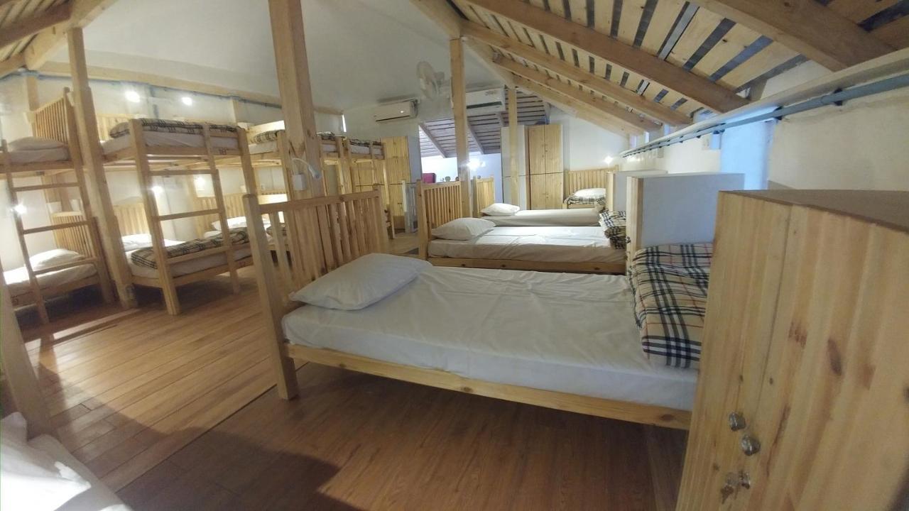 Хостел Namastey Mumbai Backpackers Екстер'єр фото