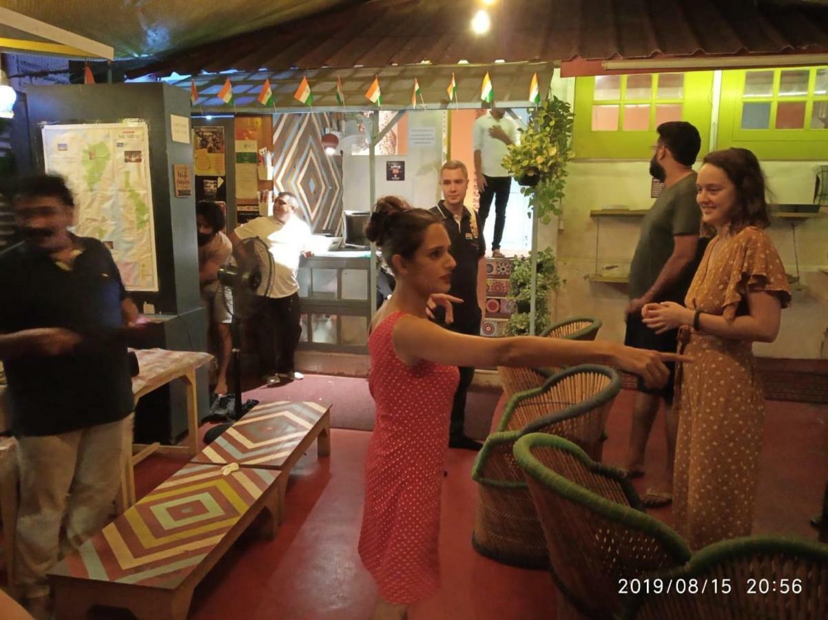 Хостел Namastey Mumbai Backpackers Екстер'єр фото